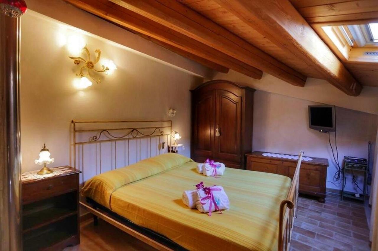 Lilibeth Houses - Charming & Lovely Views Шикли Экстерьер фото