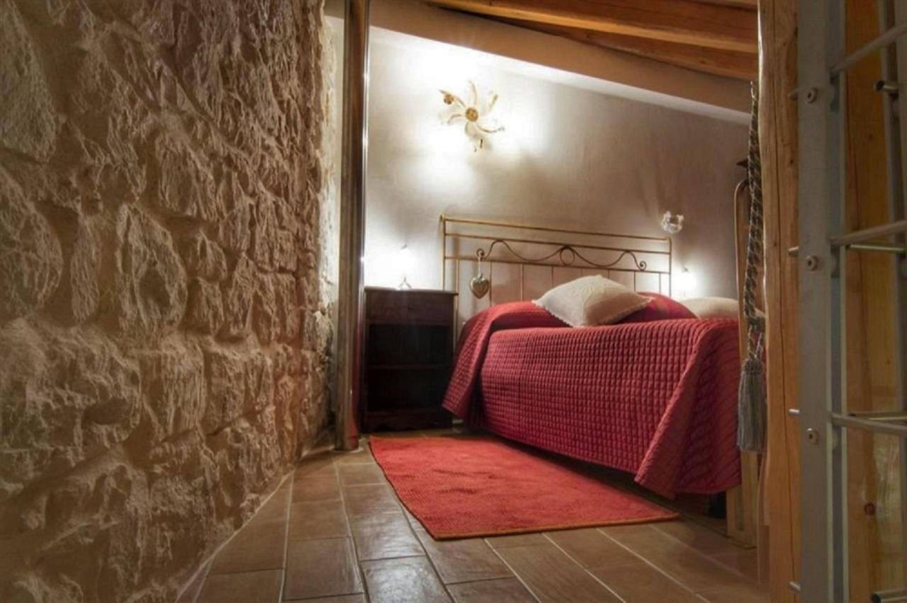 Lilibeth Houses - Charming & Lovely Views Шикли Экстерьер фото