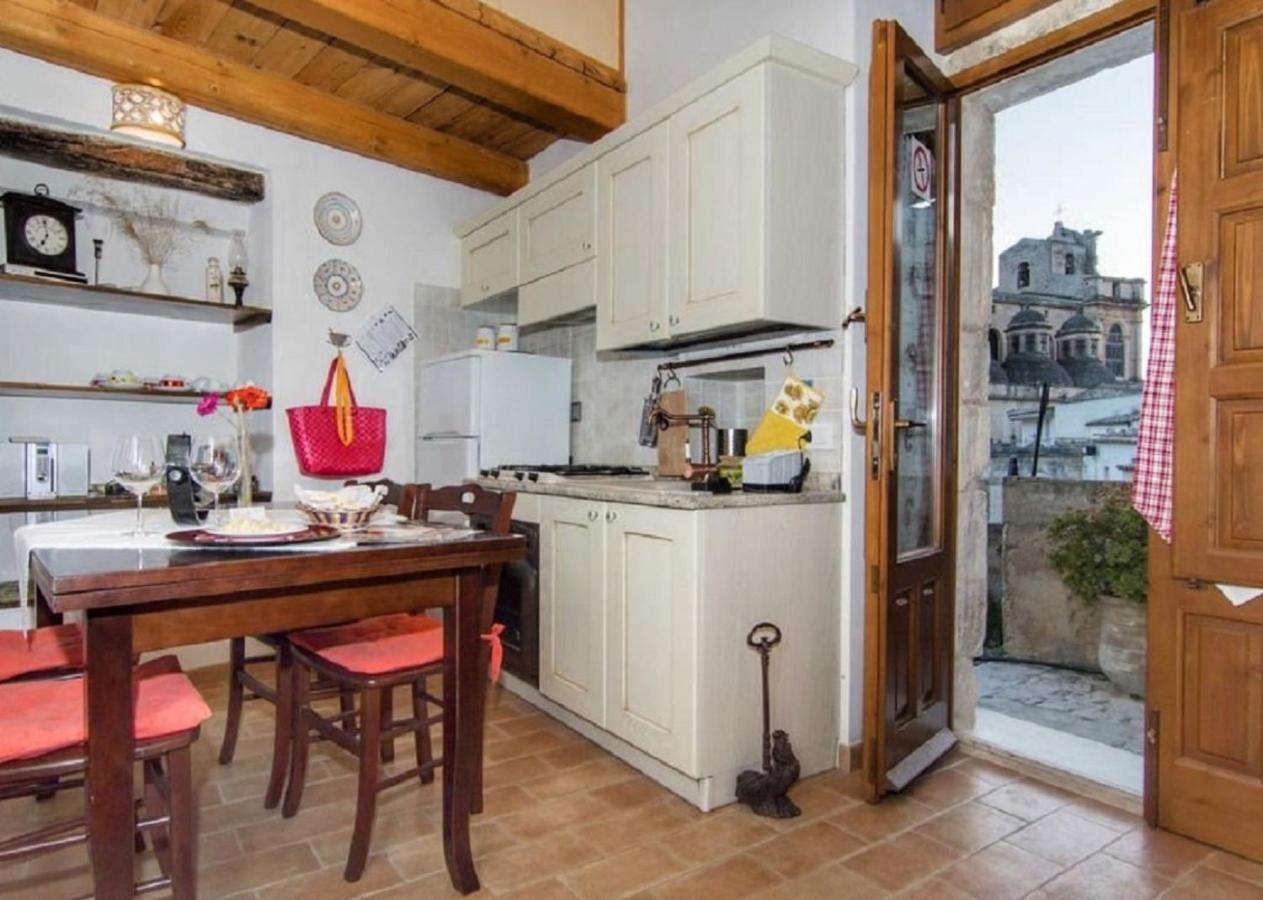Lilibeth Houses - Charming & Lovely Views Шикли Экстерьер фото