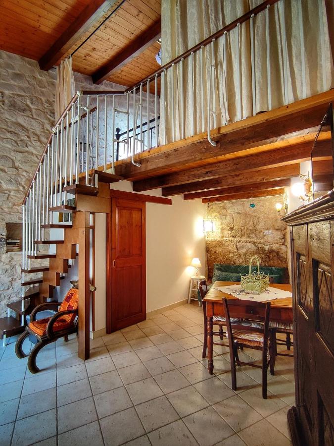 Lilibeth Houses - Charming & Lovely Views Шикли Экстерьер фото